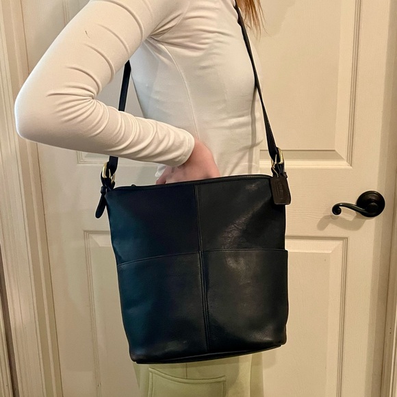 Authentic Vintage Coach Rivington Bag (1994) K4H-4141 - Picture 11 of 17